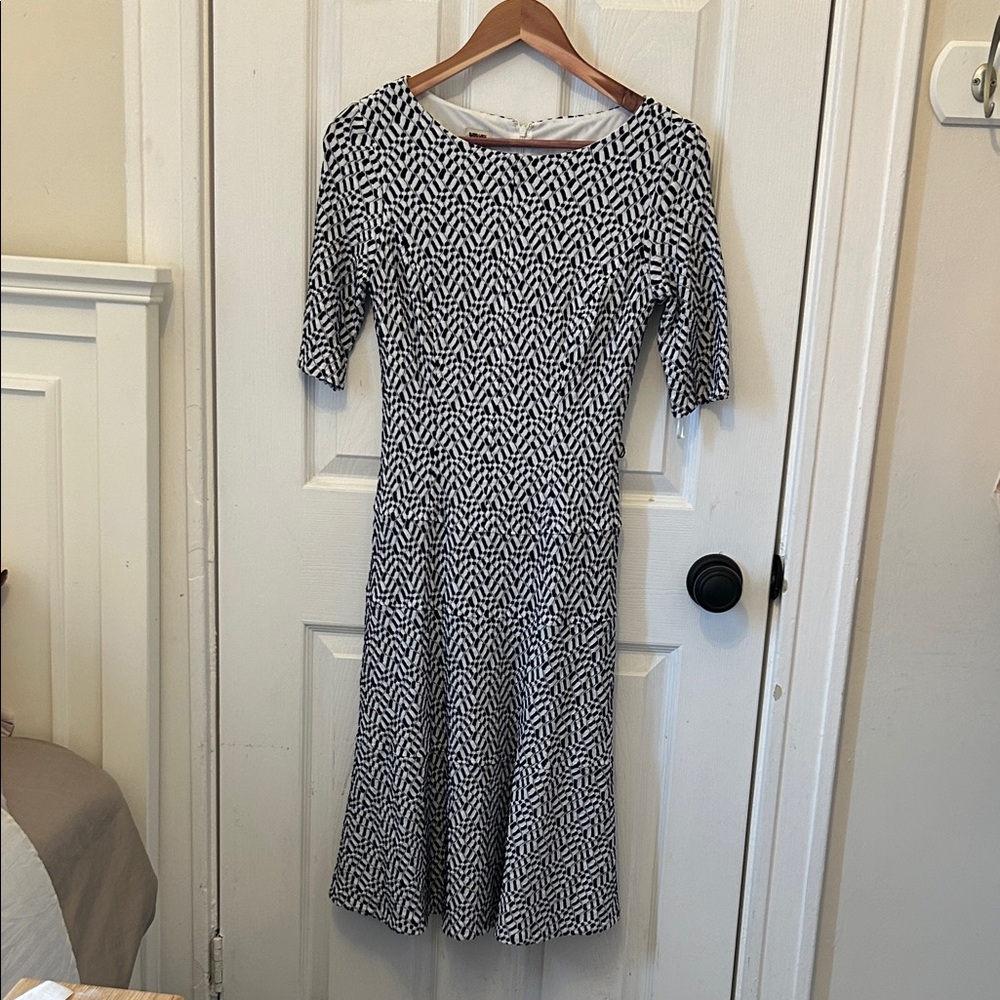 Anne Klein Black and White Midi Dress